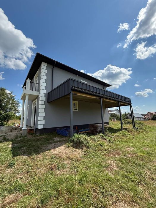 Продаж будинку з власною ділянкою,
с.Бірки (Брюховичі ) БЕЗ КОМІСІЇ