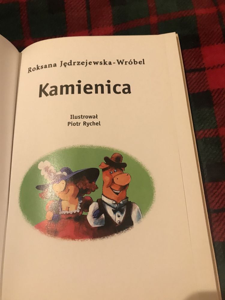 Kamienica - Roksana Jędrzejewska-Wróbel