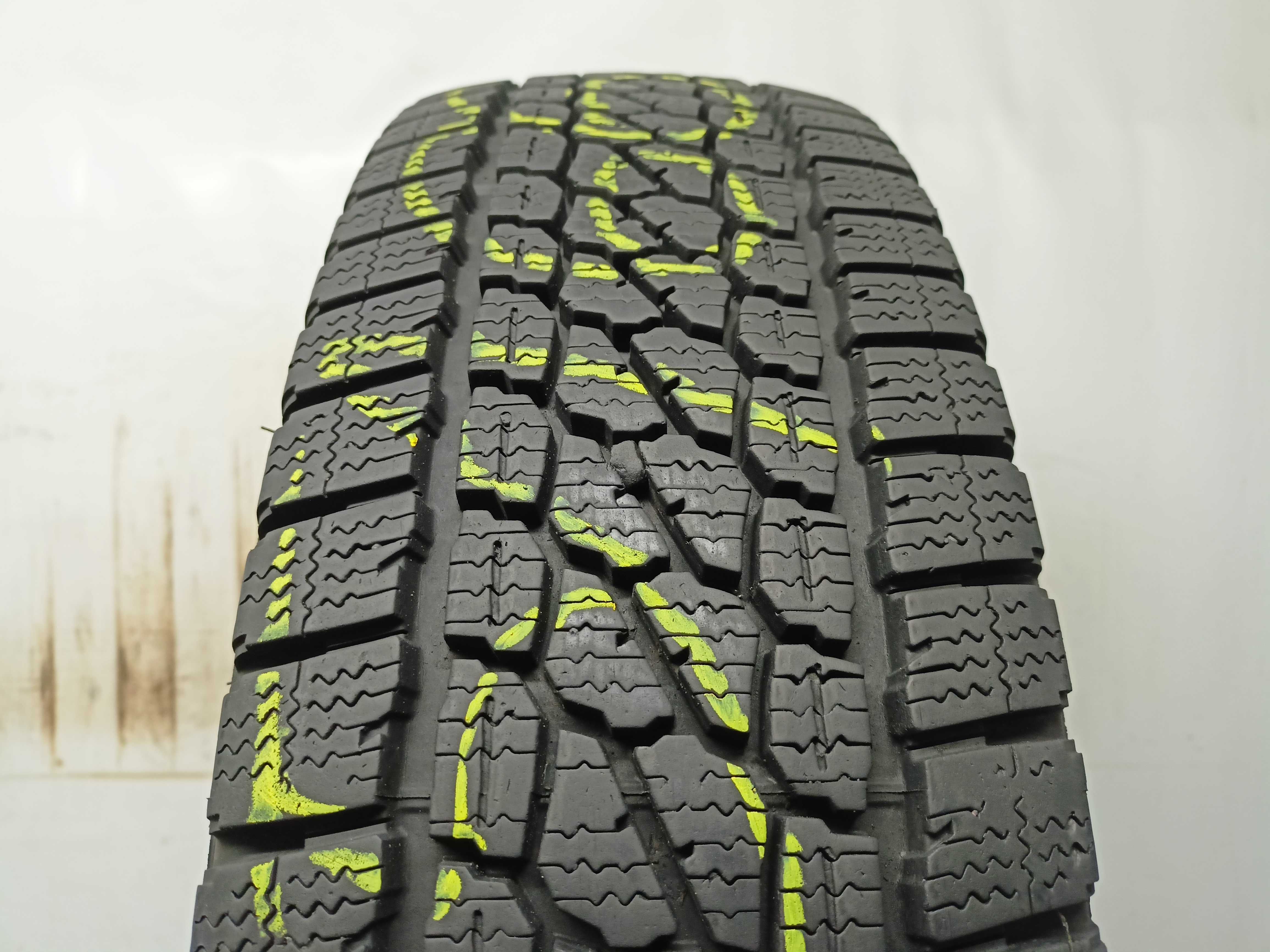 Firestone Vanhtawk 2 Winter 205/75/16C 22r. 110/108R 9,2mm (5166)