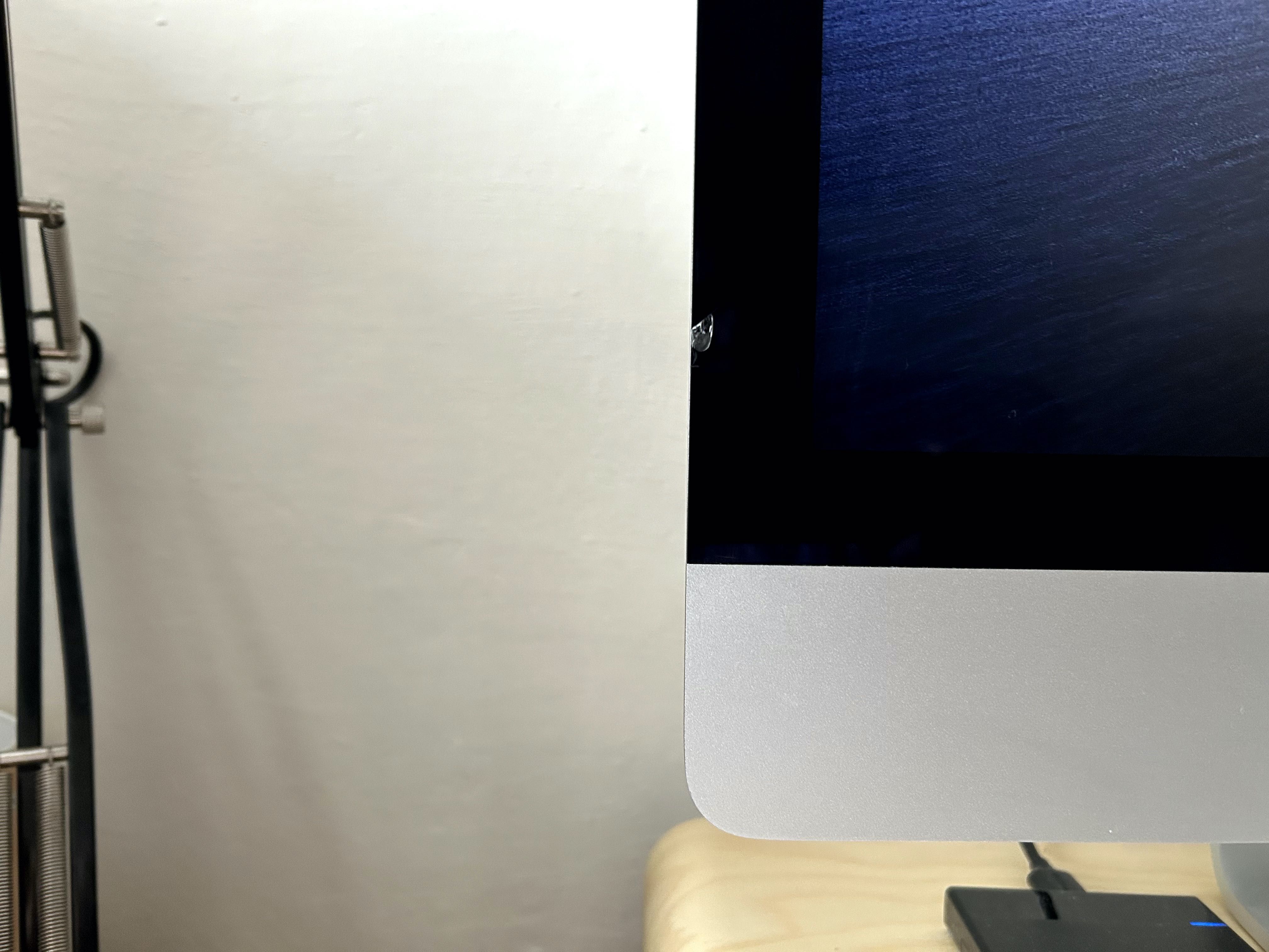 iMac (21.5-inch, Late 2013 i5 8GB 500HDD IrisPro