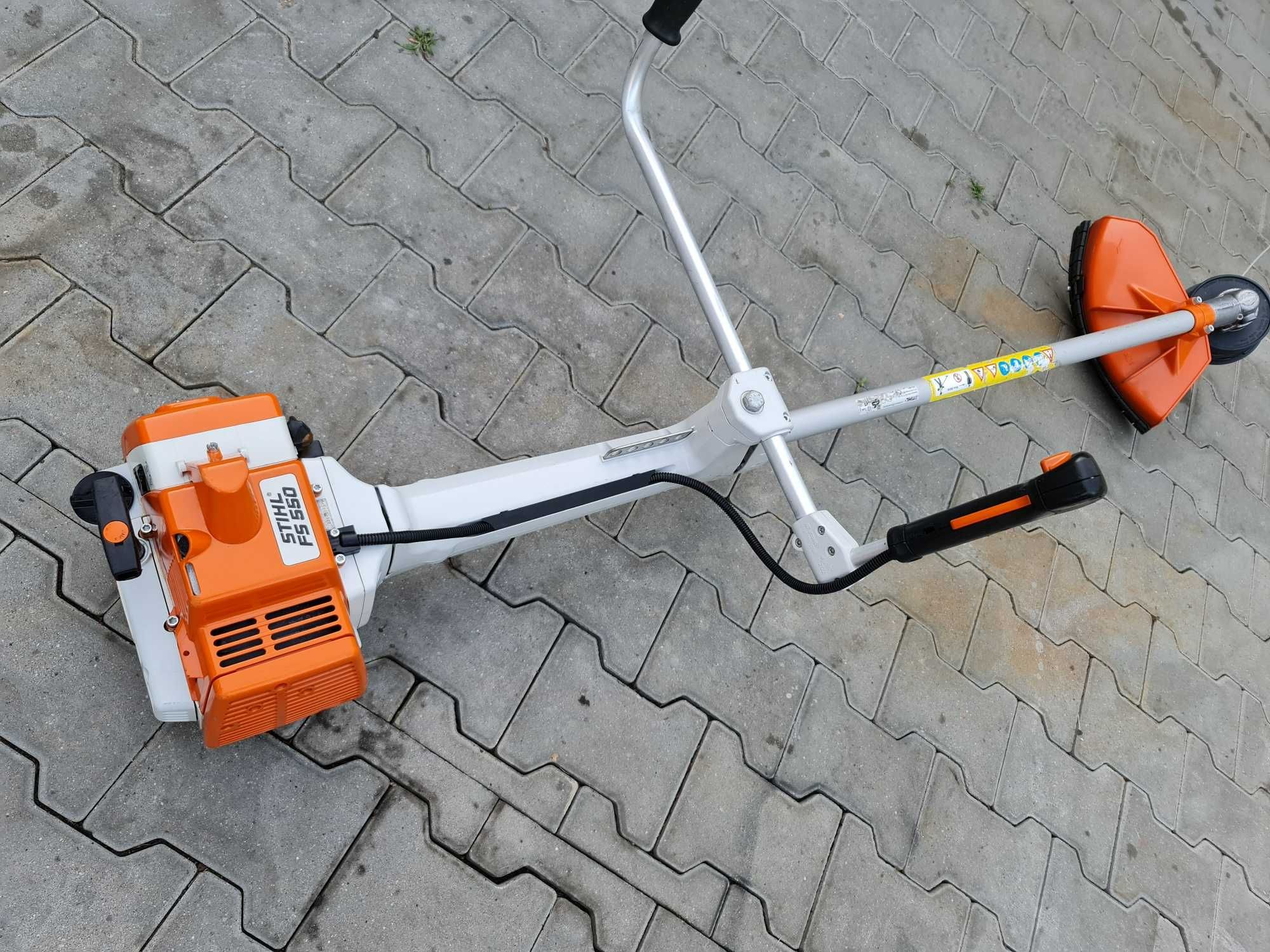 KOSA Spalinowa Podkaszarka STIHL FS550 FS 550