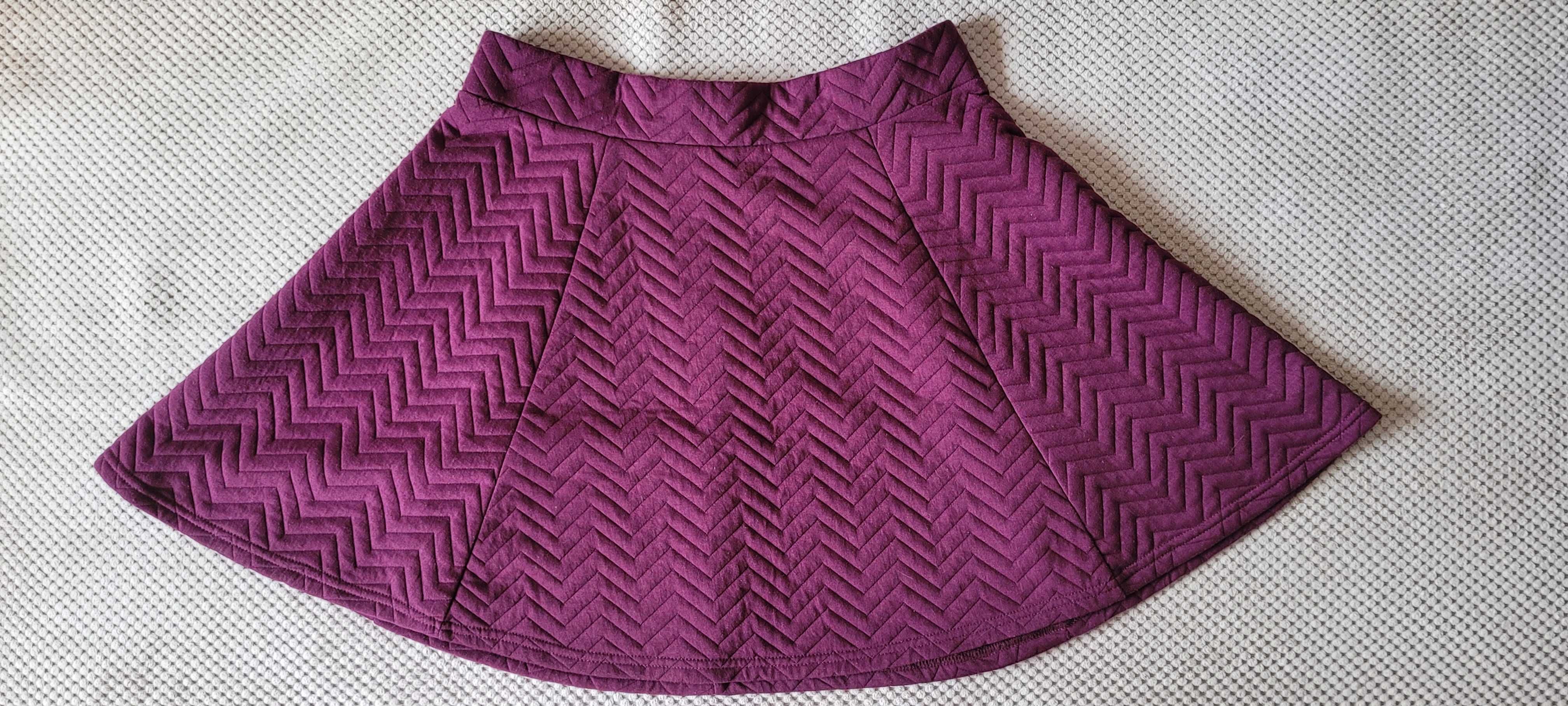 Fioletowa rozkloszowana spódniczka Divided H&M