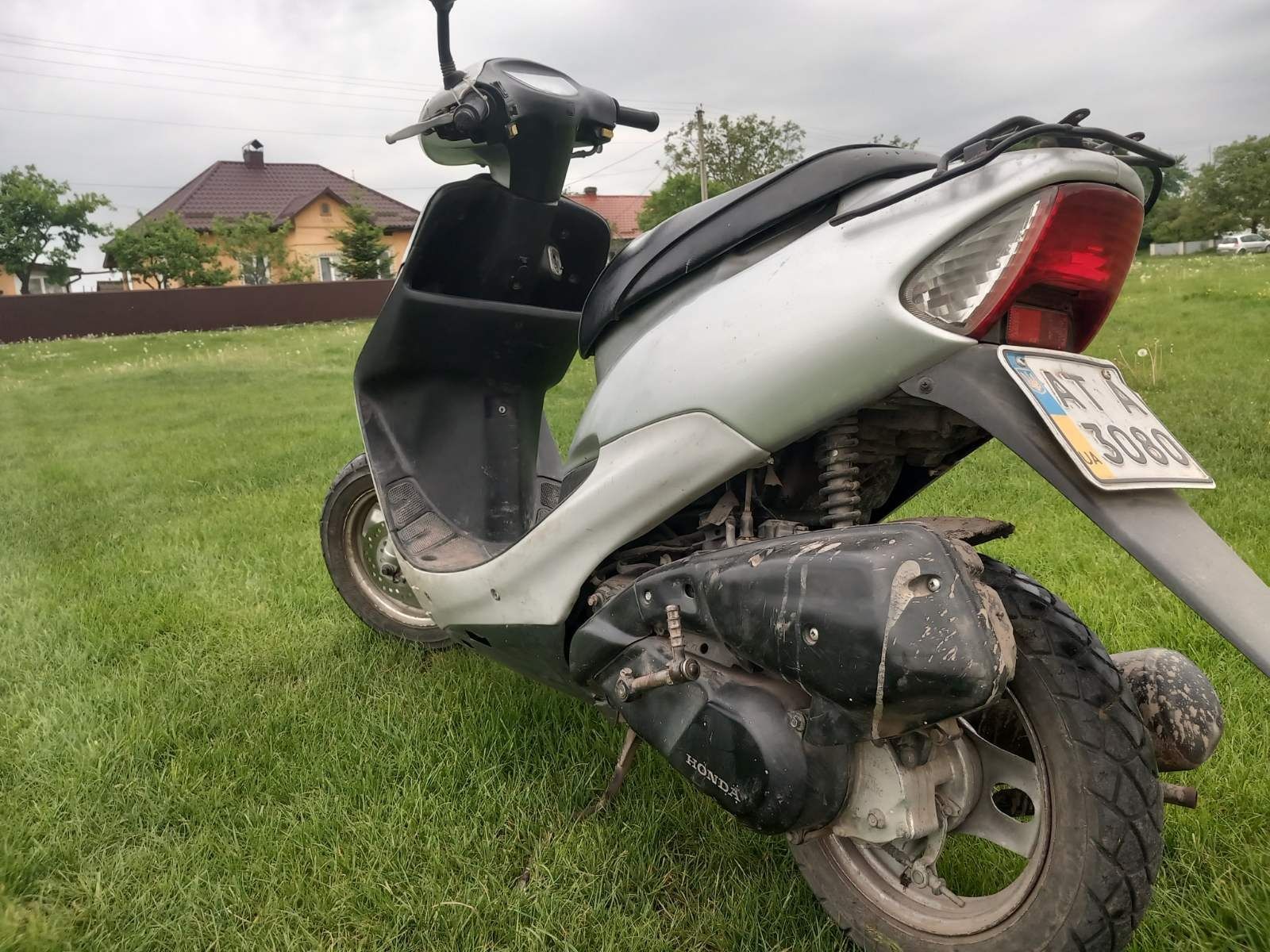 Продам скутер Honda dio ZX