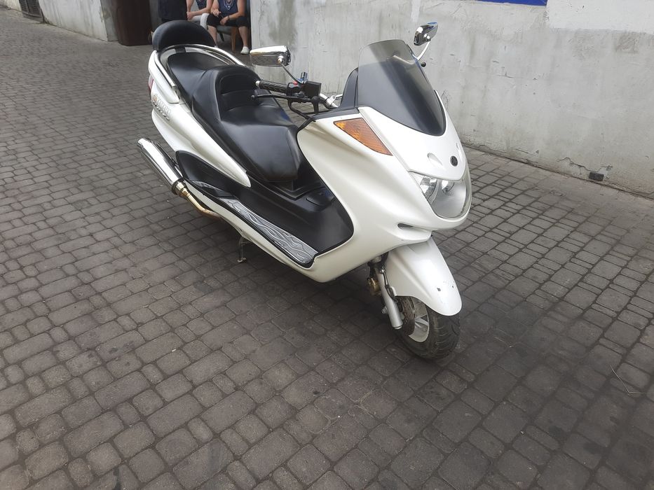 Yamaha Majesty 250