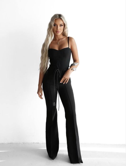 Боді базовий з чашками