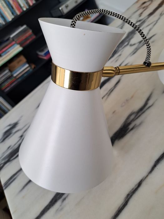 Aplique de parede da AREA store