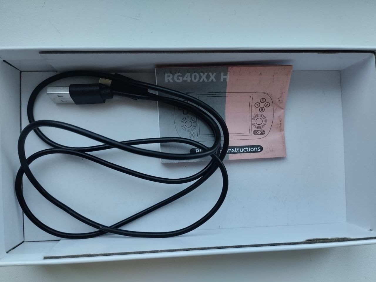 Продам Anbernic RG40XX H