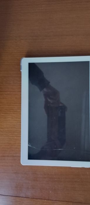 Предлагайте цену . Палншет Asus