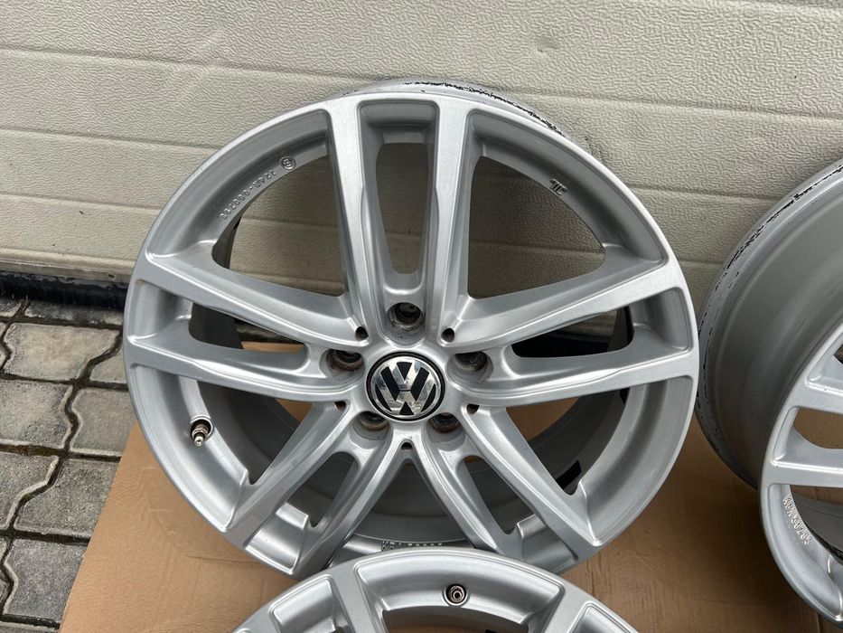 4x felgi aluminiowe VW 17cali