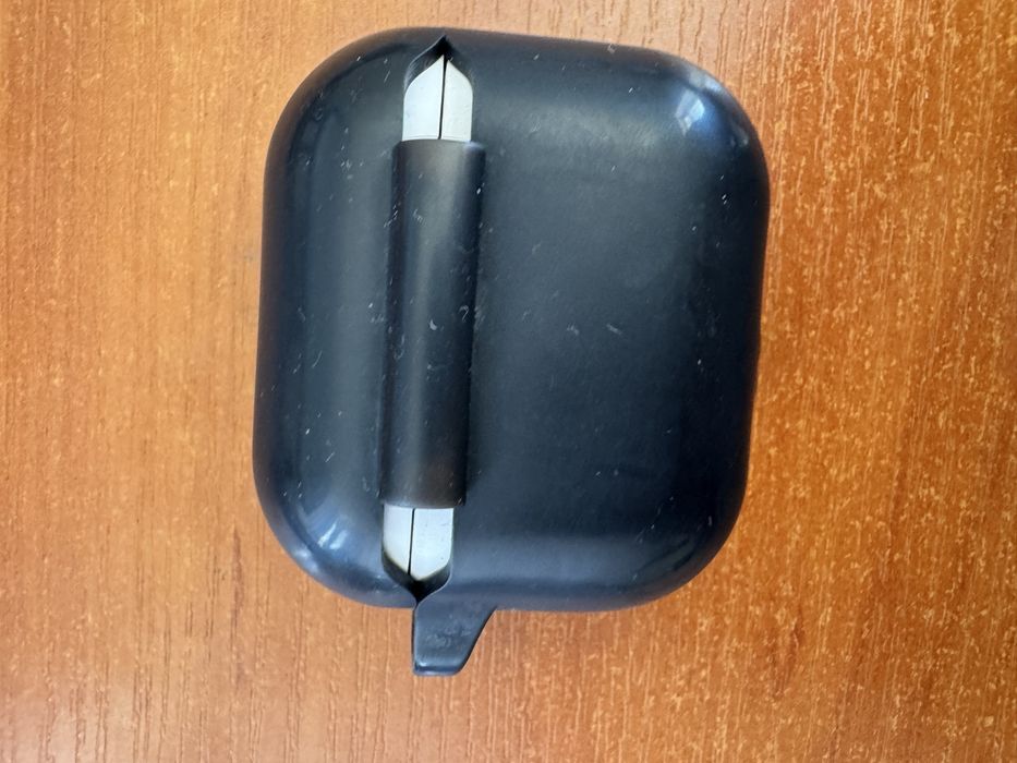 Кейс для навушників airpoods