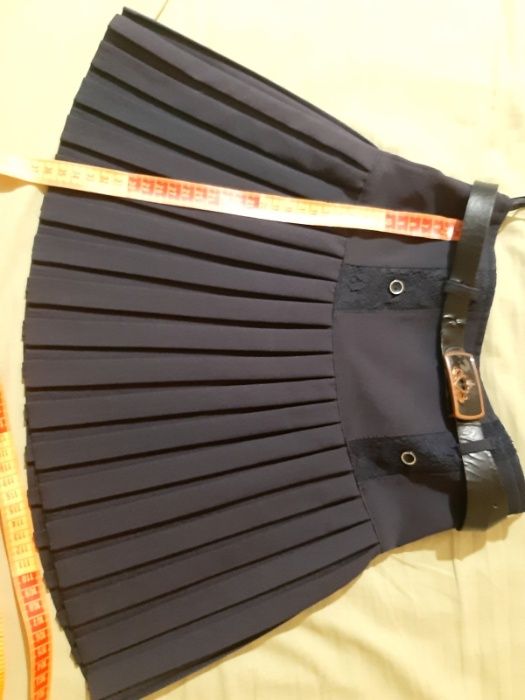 Продам школьную юбку
