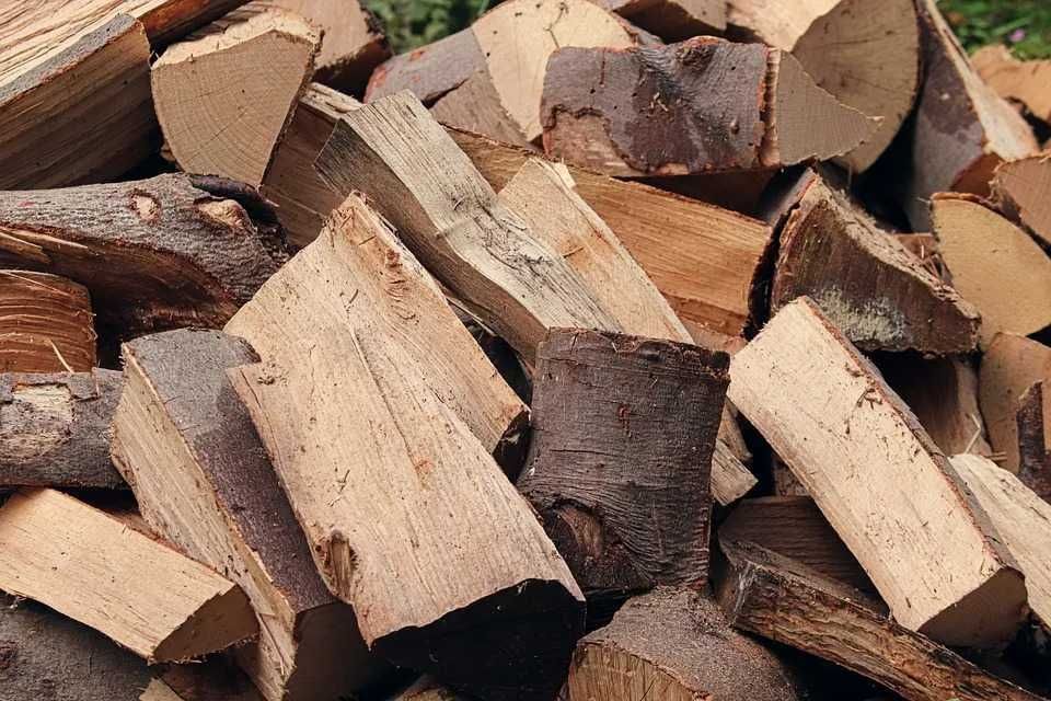 Drewno kominkowe opałowe sezonowane