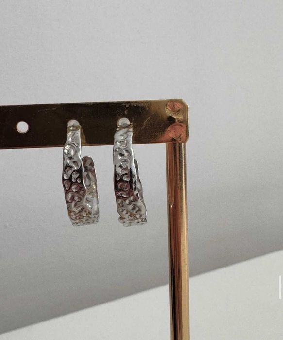 Argola simples, aço prateado