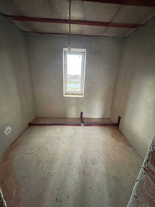 Будинок / 212м2 / біля озера / Чистовий ремонт / Без комісії