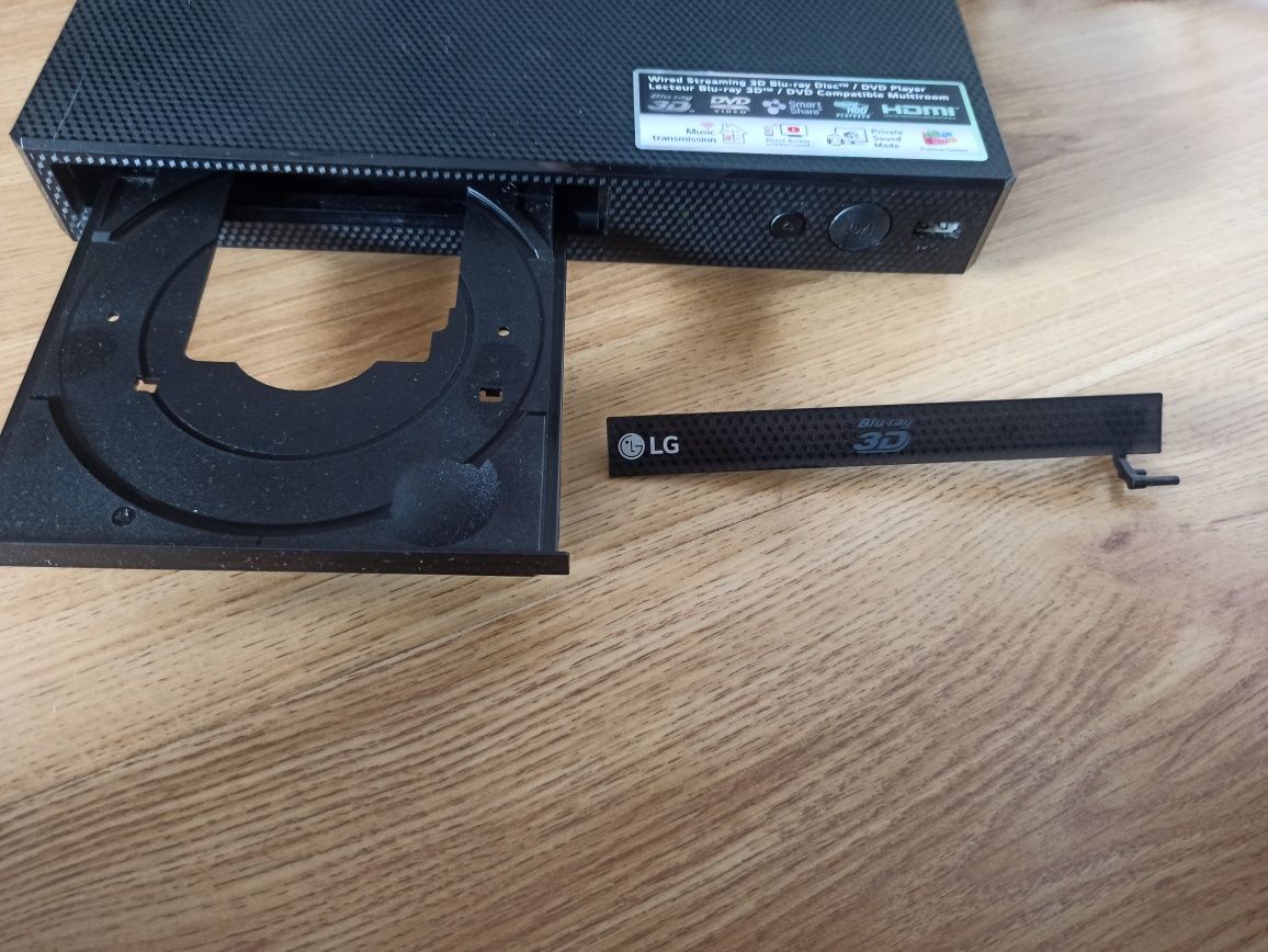 Odtwarzacz sony bp-450 blu ray 3 d