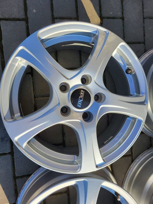 Felgi 6.5Jx16" 5x114.3 Mazda 3 Suzuki SX4 Scenic Megane Kia Niro Auris