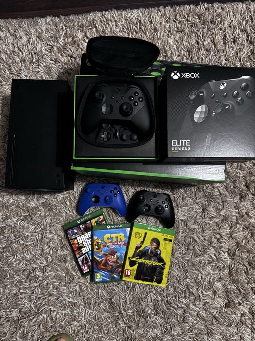 Xbox Series X konsola, 1 TB wraz z napędem, w zestawie 3 gry + 2 pady