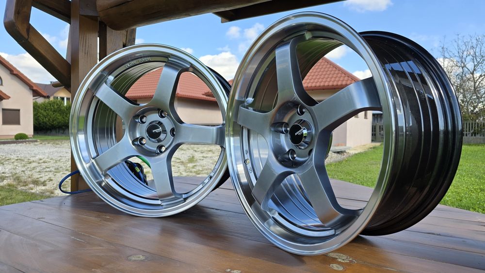 Felgi R17 5x100 Advan Racing TC3 JR3 TE37 Subaru Toyota