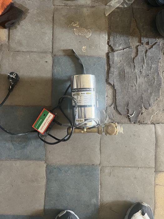 Насос водяной полность рабочий