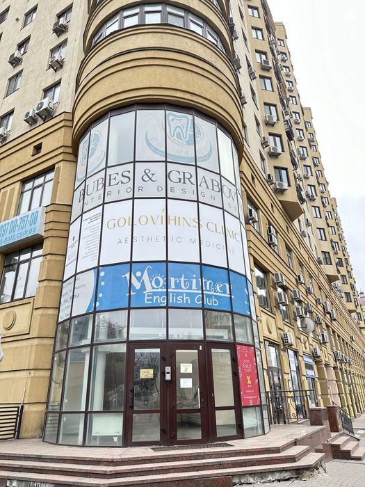 Дмитрівська 75, нежитлове приміщення під будь який вид діяльності