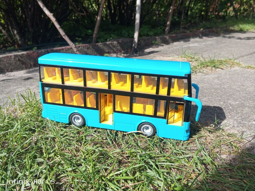 Autobus dwupiętrowy