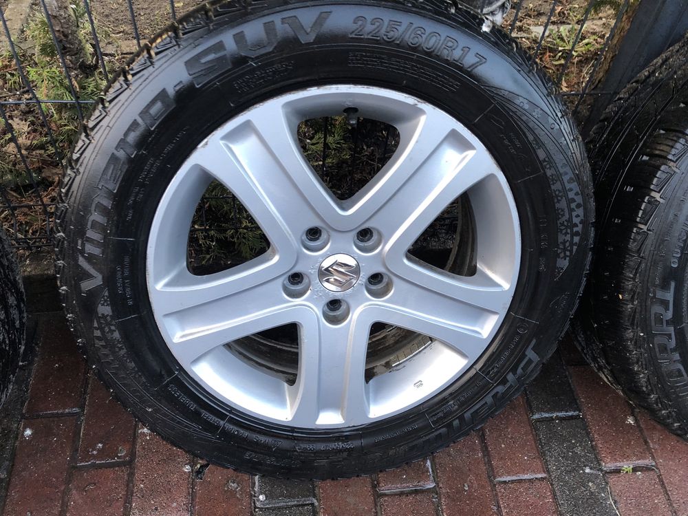 Suzuki grand vitara komplet kół 225/60/17 wielosezon 5x114.3