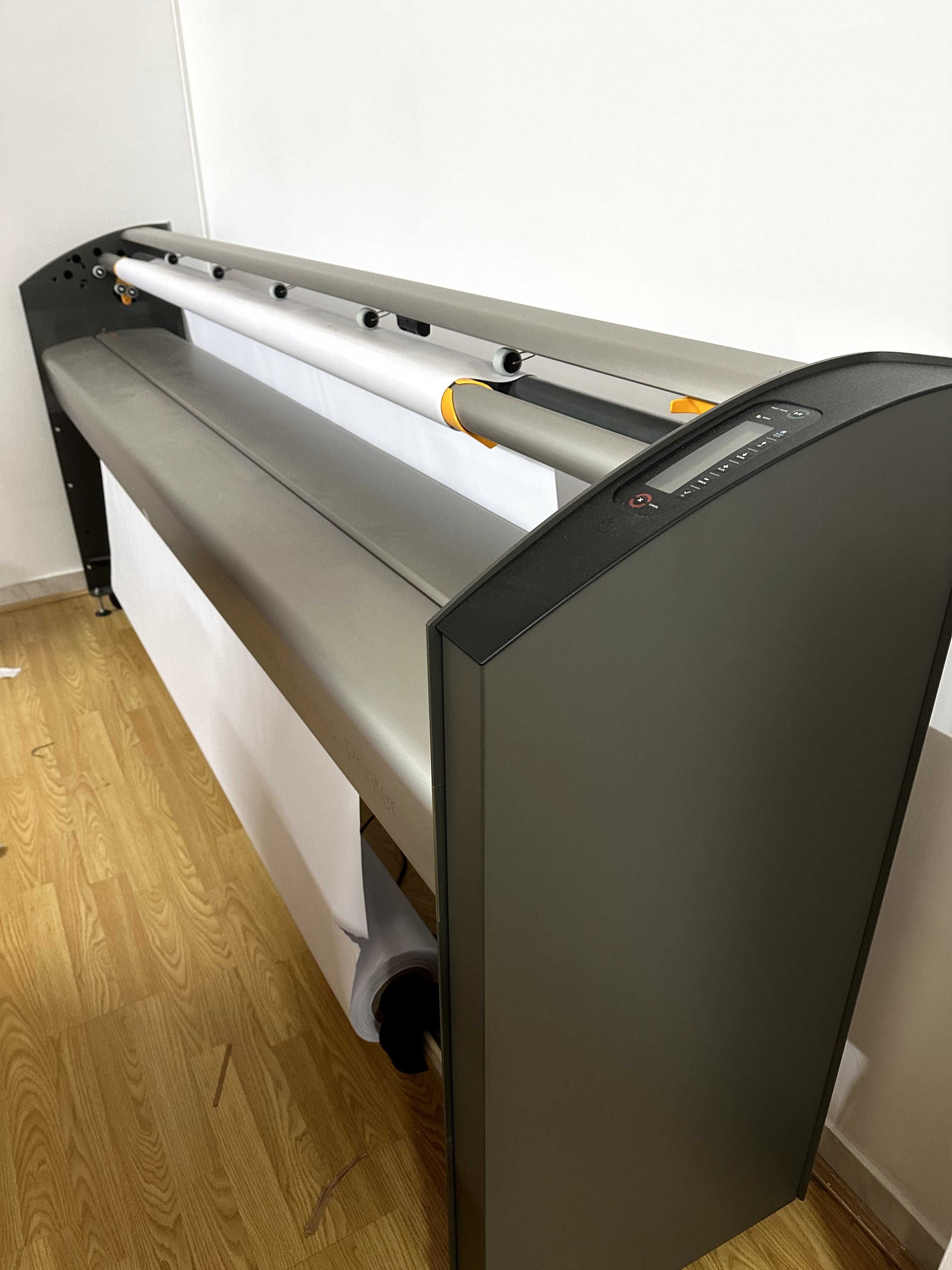 TKT DOT 180 – Plotter Digital Wide Format 180 cm – Usado (< 1 hora)