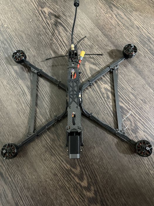 ФПВ 16 дюймів нічні caddx