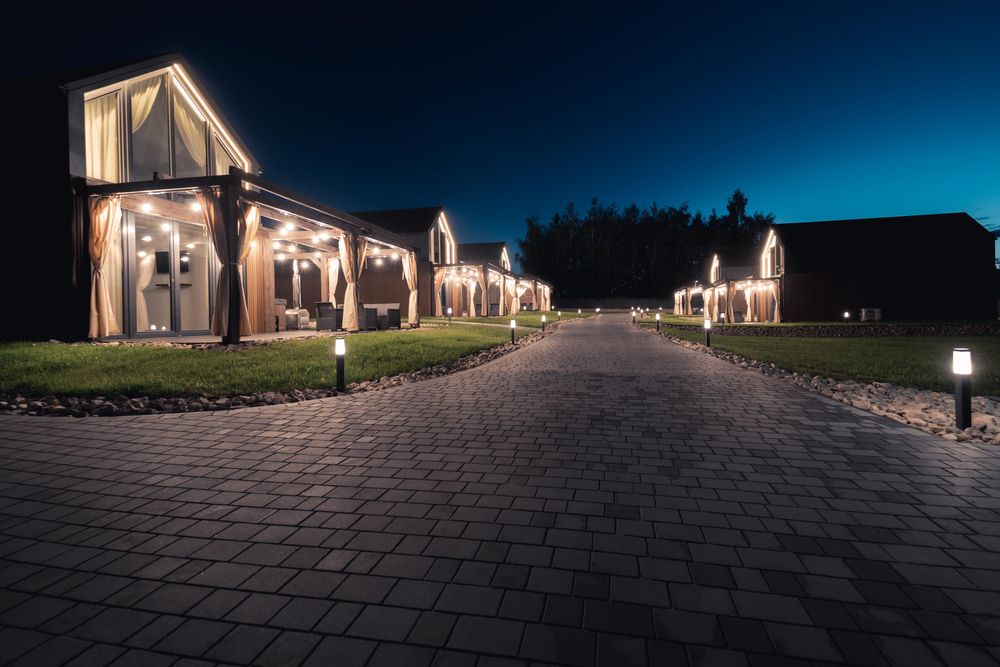 VILLAGE RESORT prywatne jacuzzi & sauna dom domki na wynajem panieński