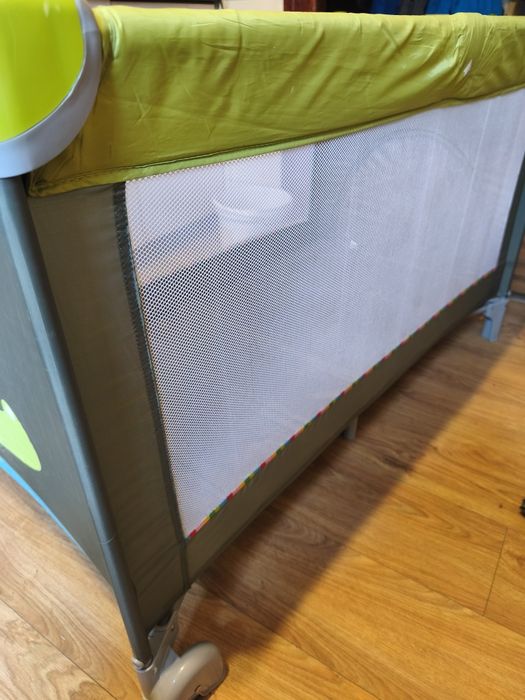 Łóżeczko turystyczne