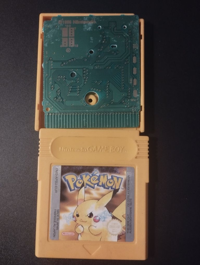 Pokémon Yellow - Nintendo Gameboy (Pilha Nova)