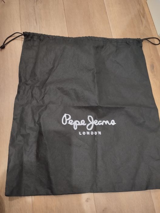 Saco preto Pepe Jeans. Novo sem etiqueta