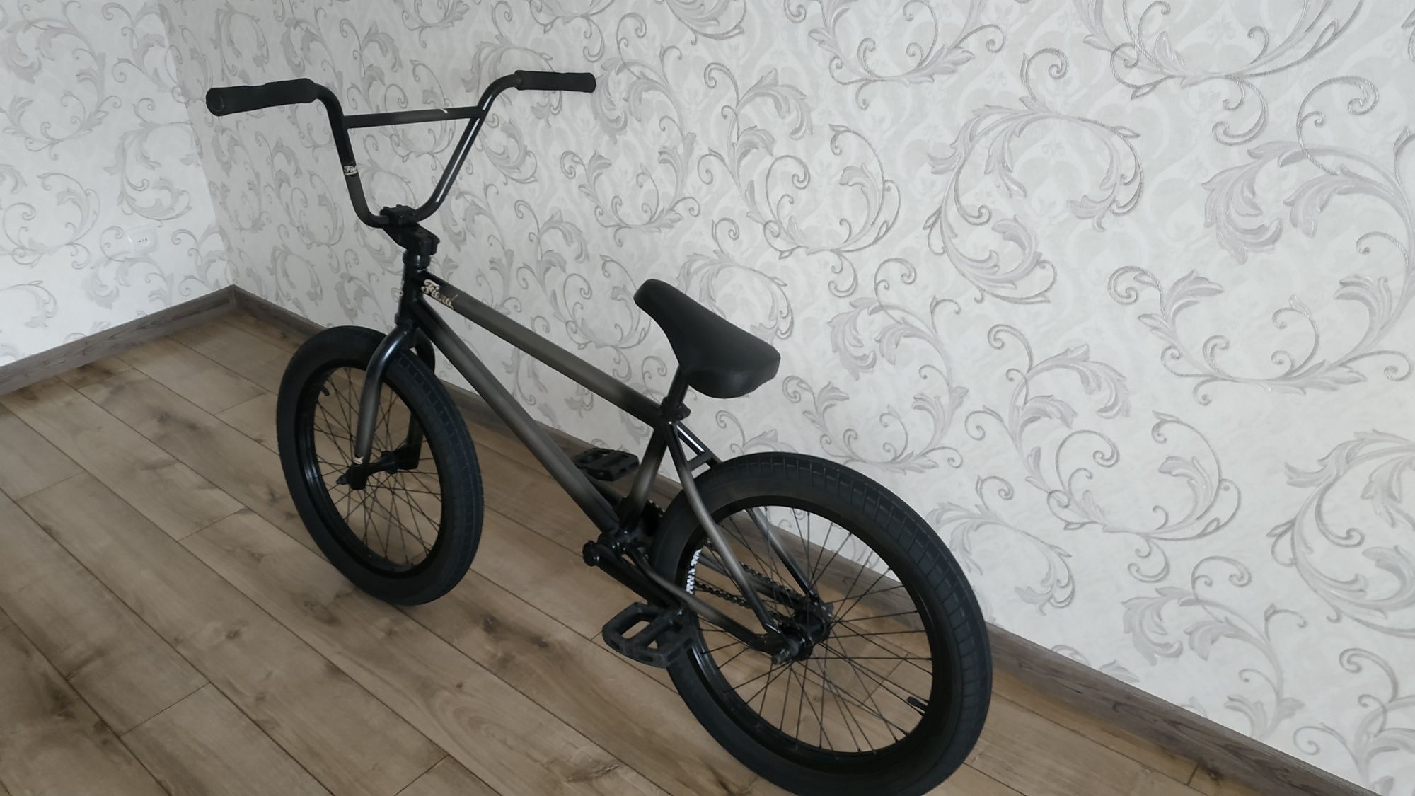 СРОЧНО！Продам bmx, бмх, бем, велосипед.