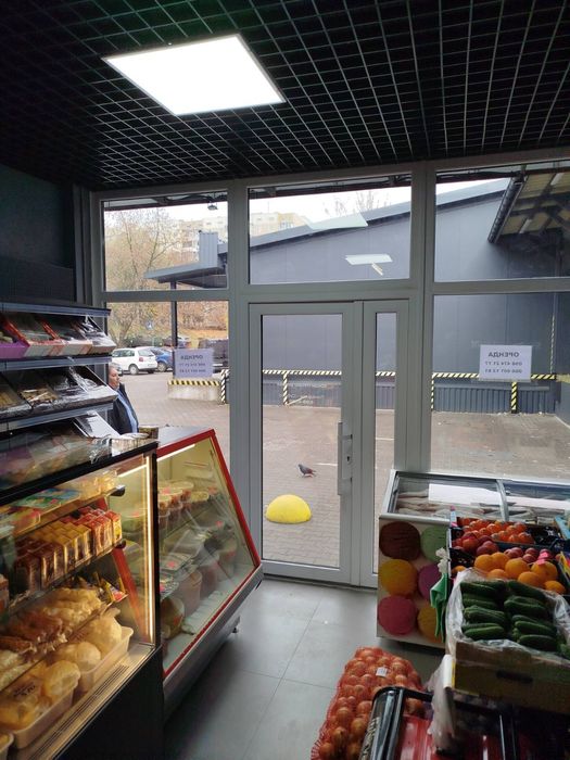 Оренда комерційного нежитлового приміщення Квітневий провулок 3, 25м²