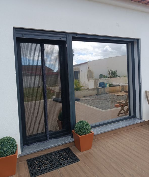 Colocação de película espelhada