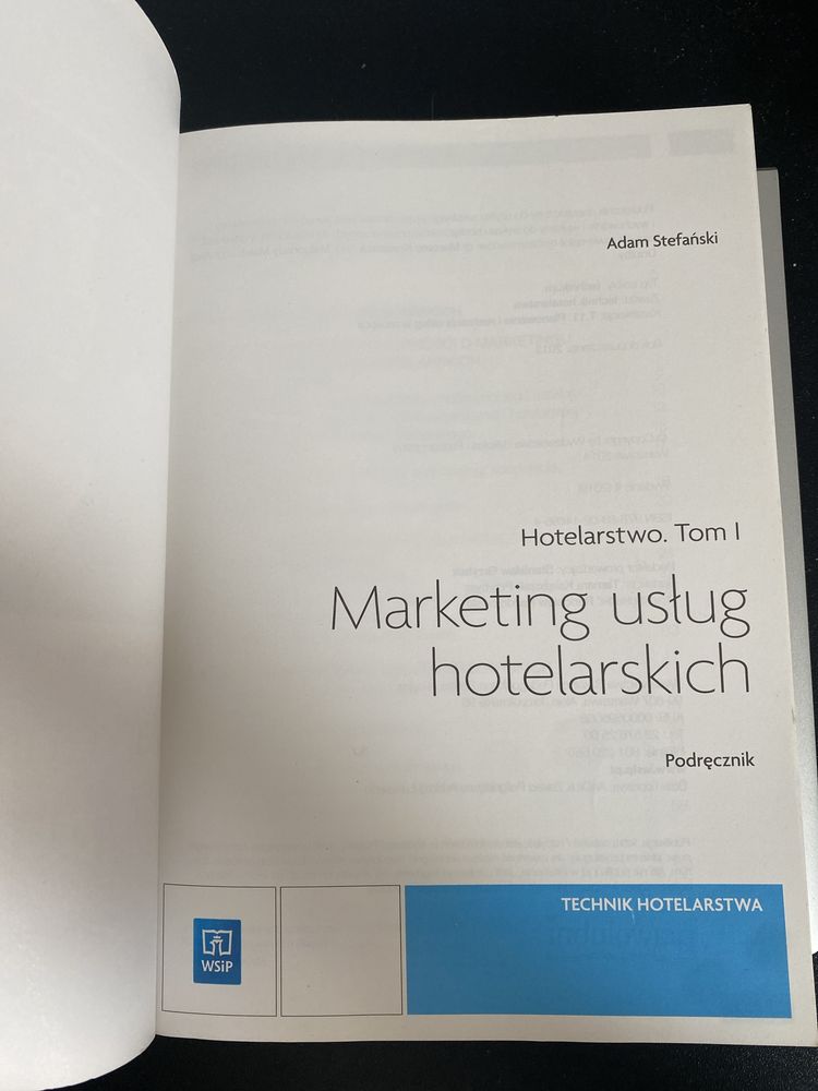 Podręcznik Marketing usług hotelarskich