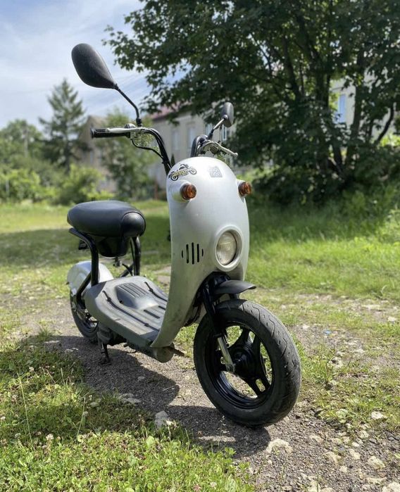 скутер сузукі 4т. доставка