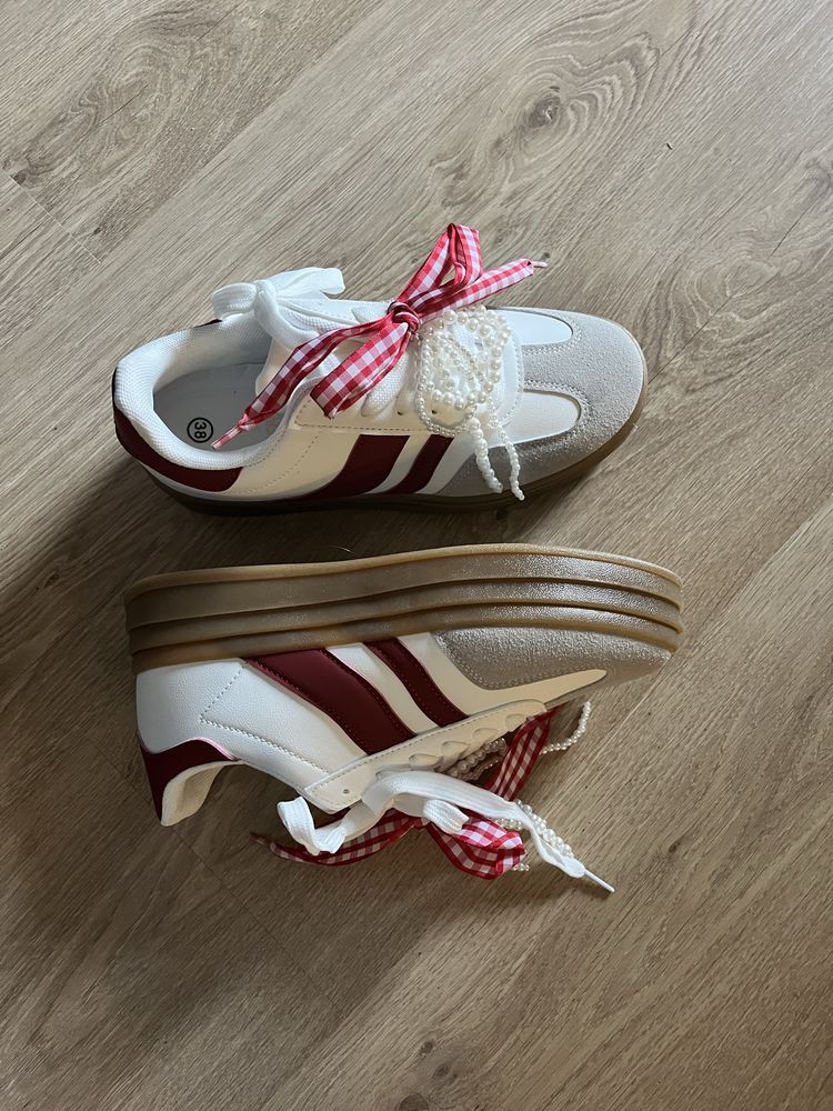 Nowe buty sneakersy