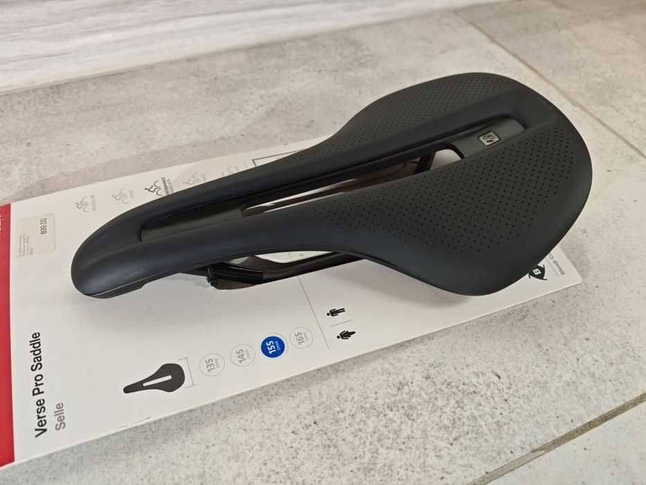 Siodełko Bontrager Verse Pro 155mm CARBON + uchwyt blendr