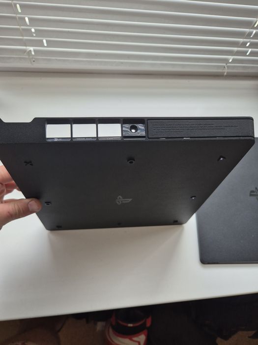 Корпус PS4 Slim верхняя и нижняя часть