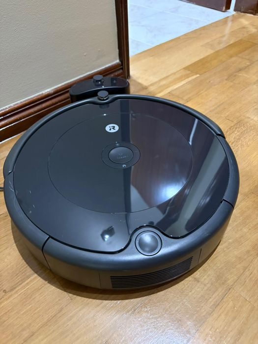 iRobot Roomba 675 usado, ótimo estado