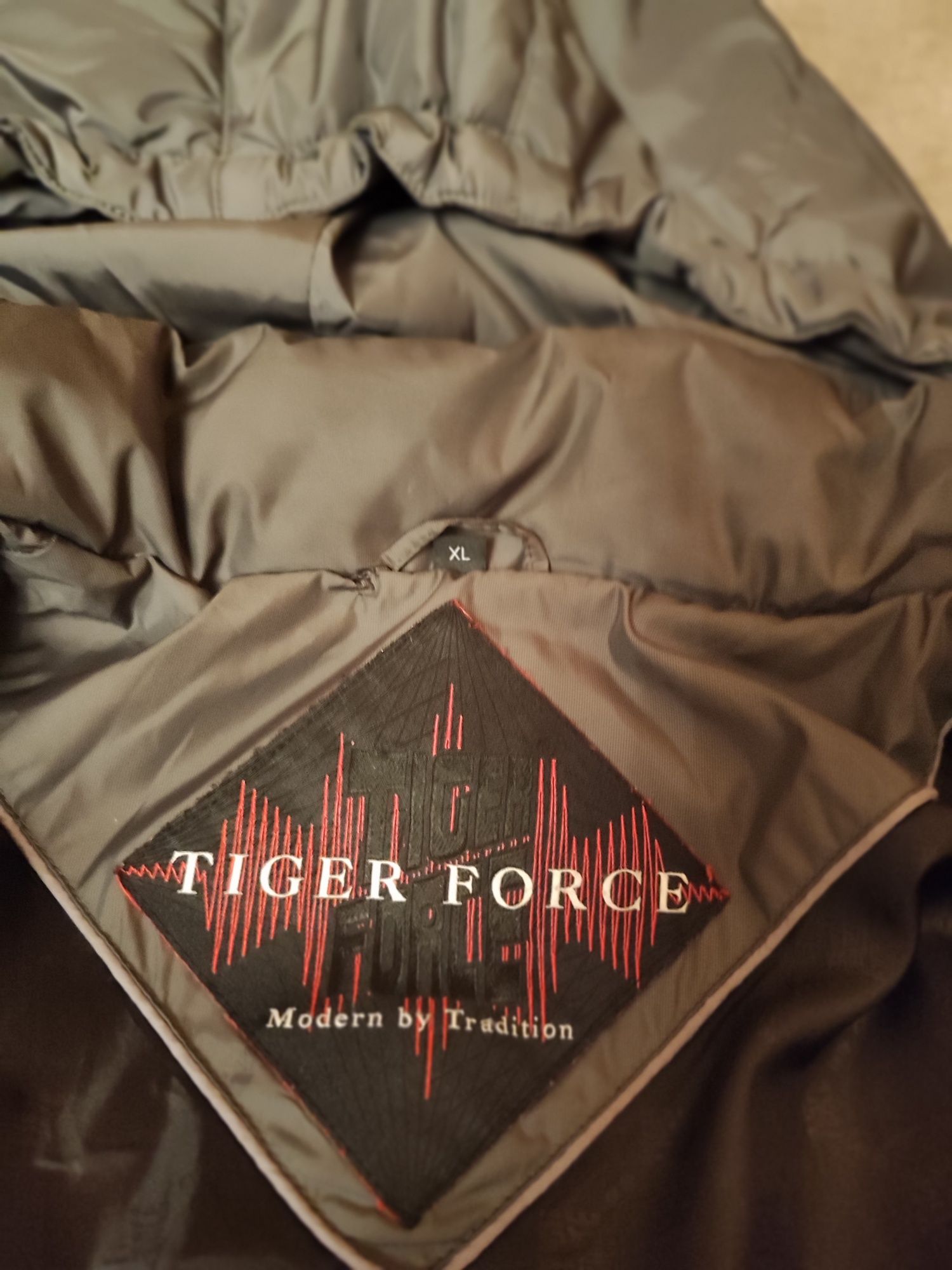 Пуховик чоловічий Tiger Force