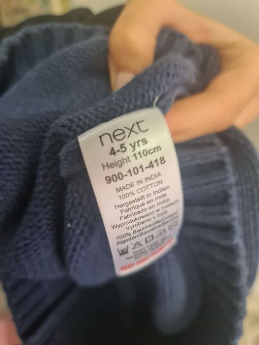 Свитер новогодний next