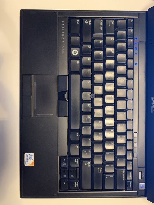 Komputer przenośny laptop DELL LATITUDE E4300 4GB RAM