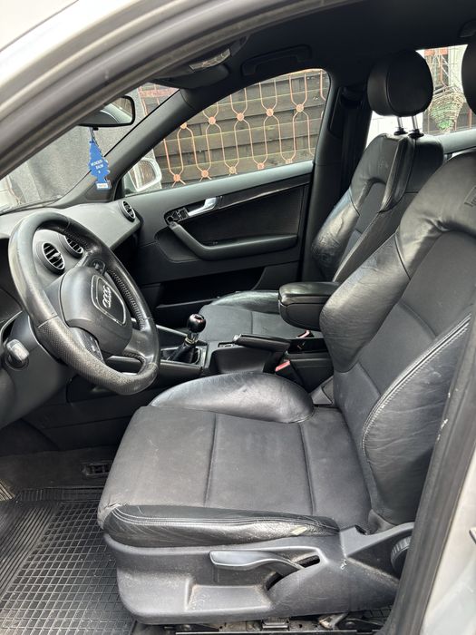 Audi a3 8p 2.0 TDI S-line | 5 Drzwiowe | Siedzenia S-Line | Alufelgi