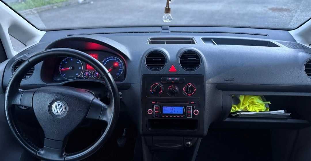 volkswagen caddy kombi 7lg 1.9 tdi dsg