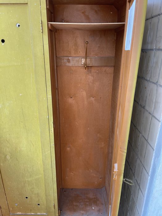 Шкаф для спец одежды