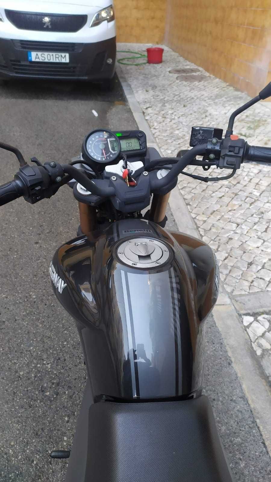 2 motas Keway, preço negociável