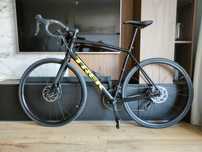 Stan idealny rower szosowy TREK Domane AL 2 AL2 DISC rozmiar 58
