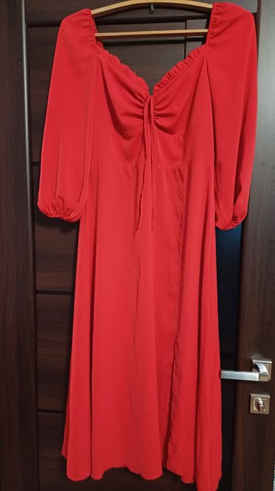 Червона сукня вогонь